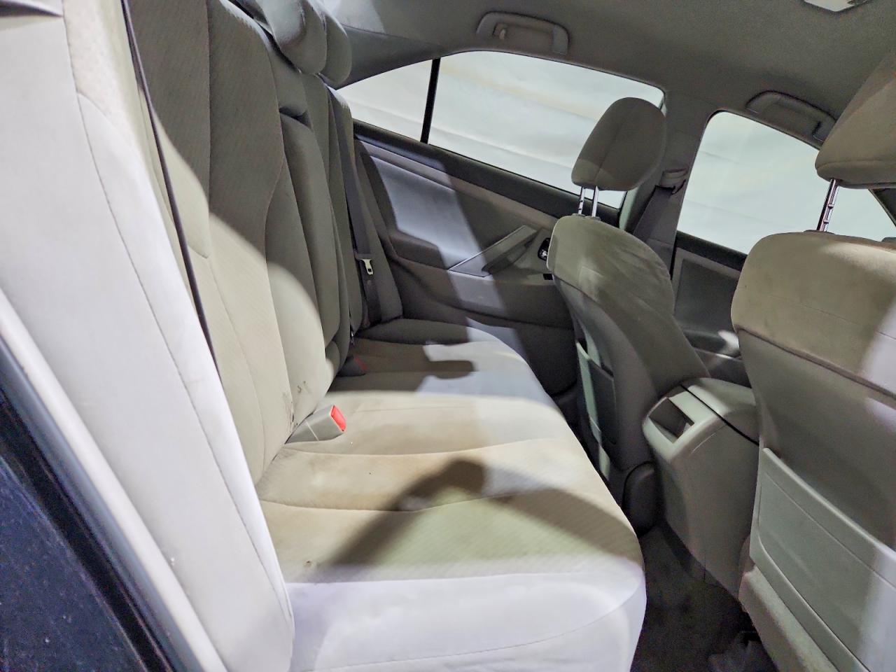 Toyota Camry Base