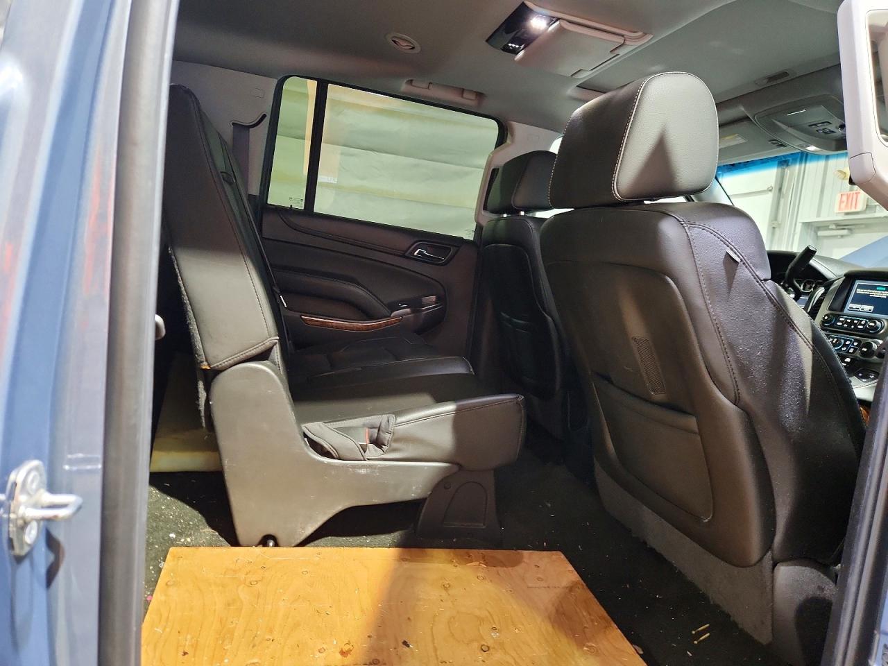 Chevrolet Suburban K1500 Ltz