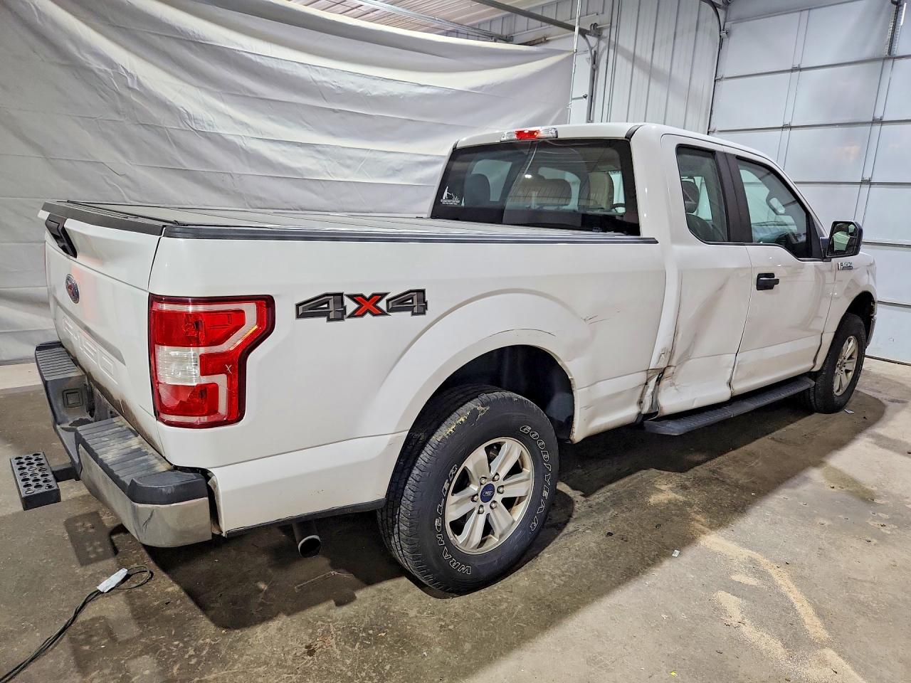 Ford F-150 Super Cab