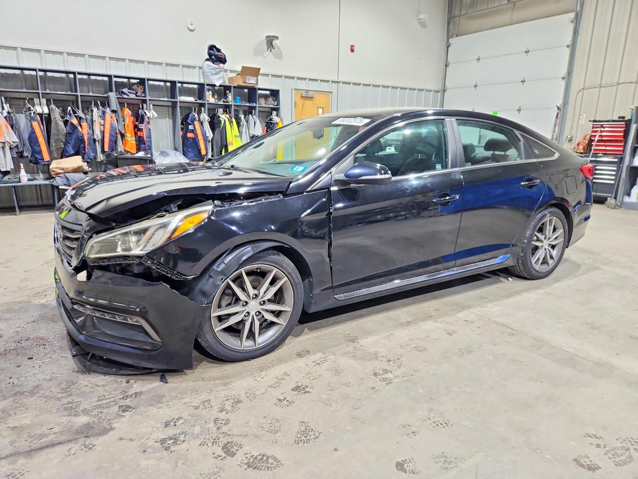 Salvage Hyundai SONATA Image