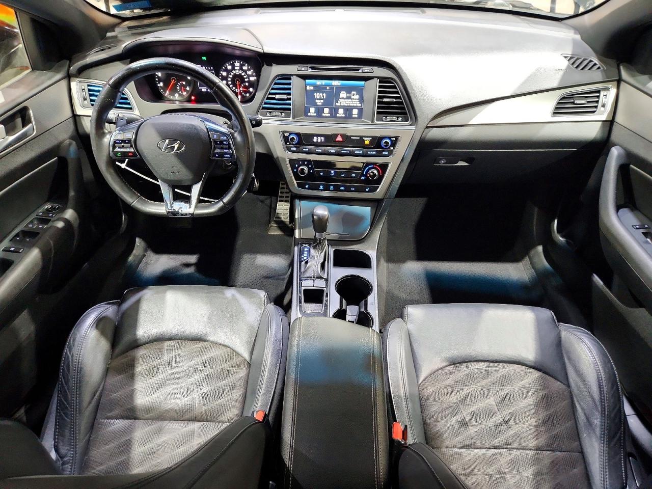 Hyundai SONATA Sport 2.0t