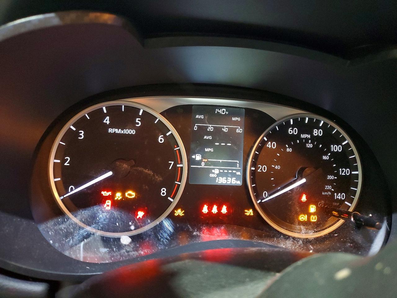 Nissan Versa S