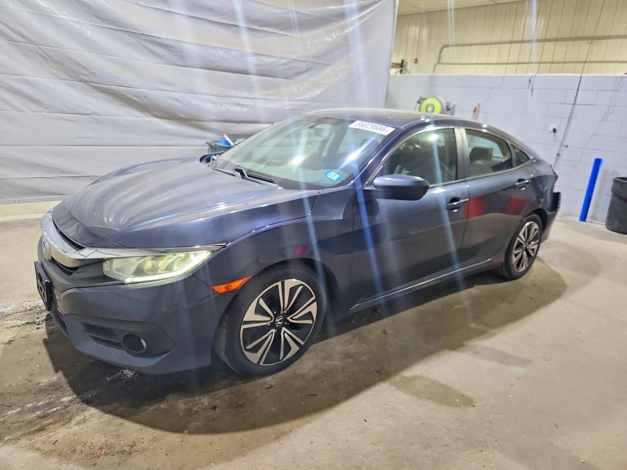 Salvage Honda Civic Image