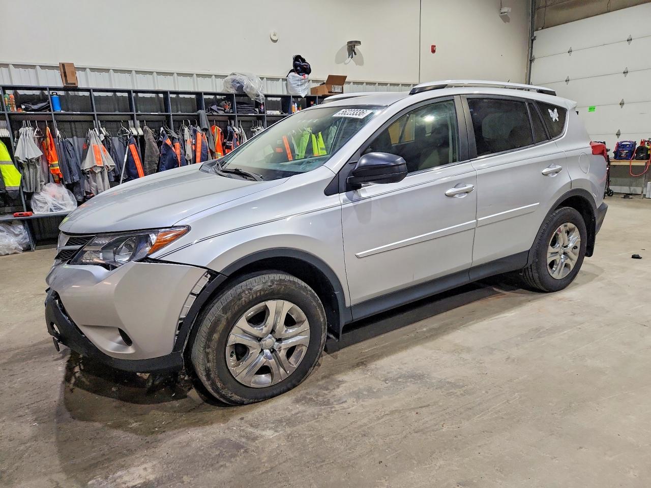 Salvage Toyota RAV4 Image
