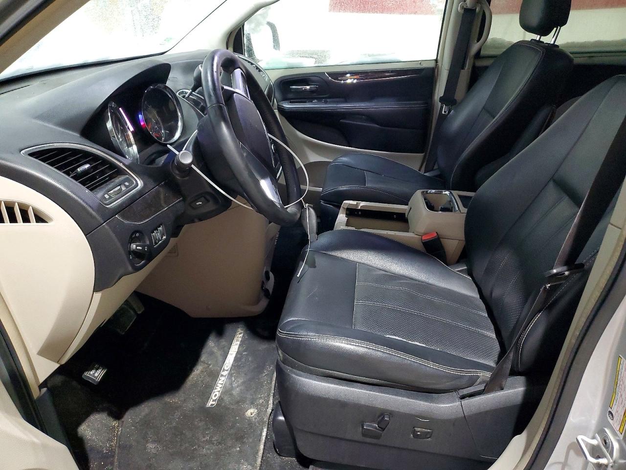 Chrysler Minivan Touring L