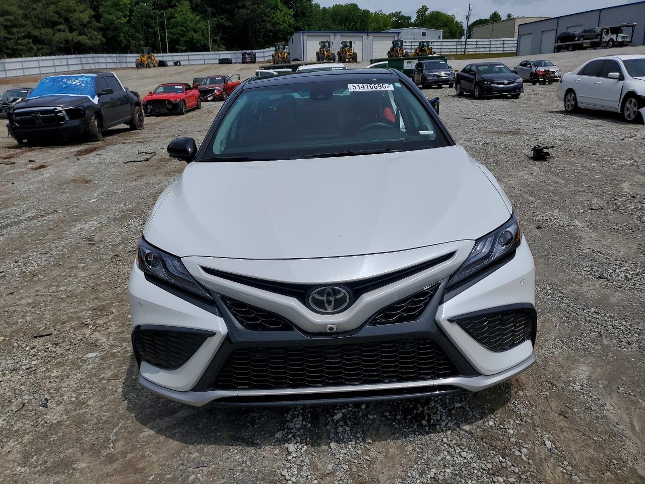 Toyota Camry Xse