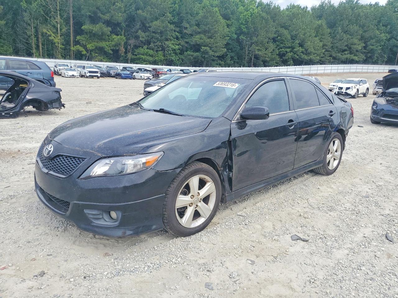 Salvage Toyota Camry Image