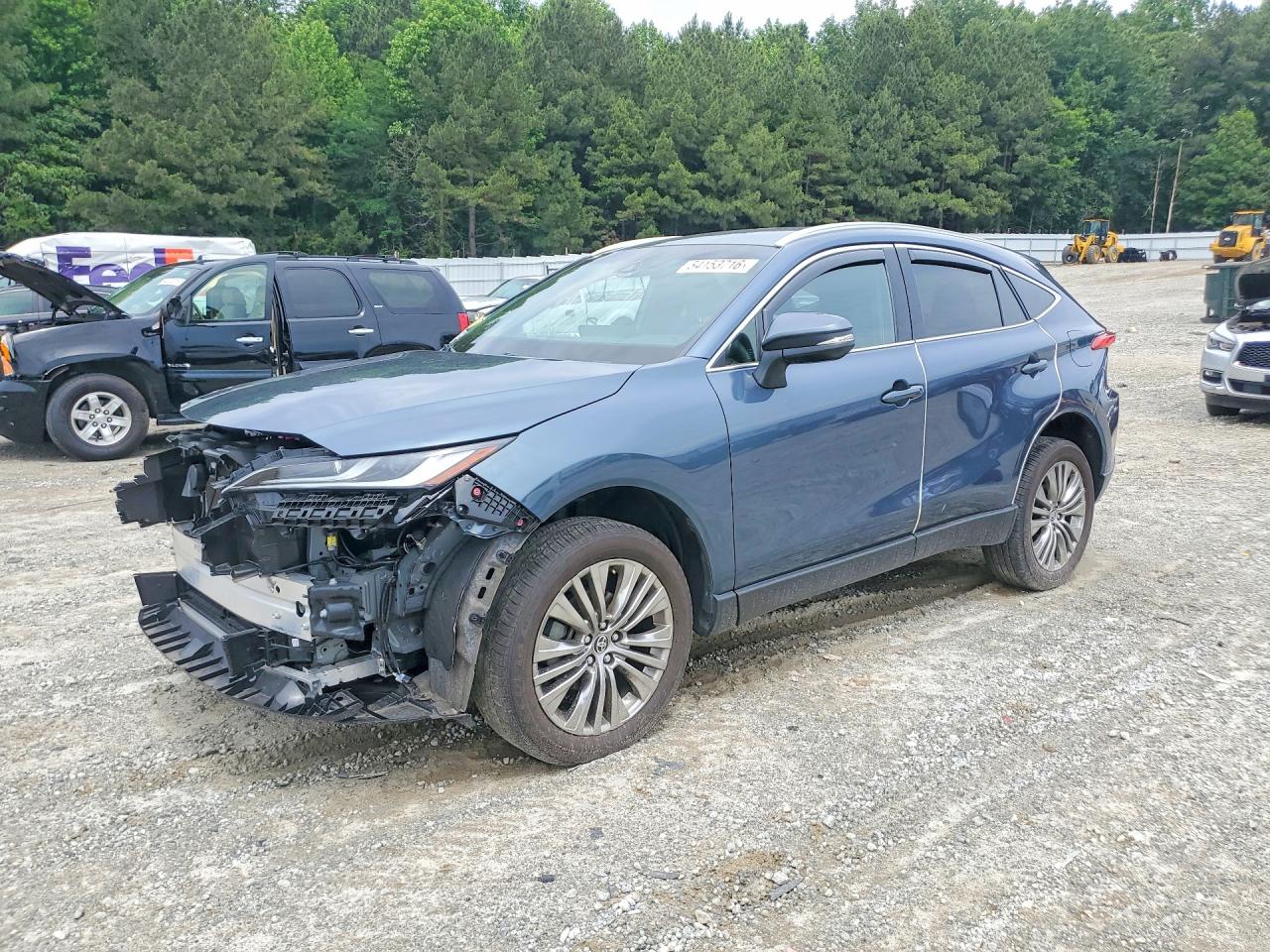 Salvage Toyota Venza Image