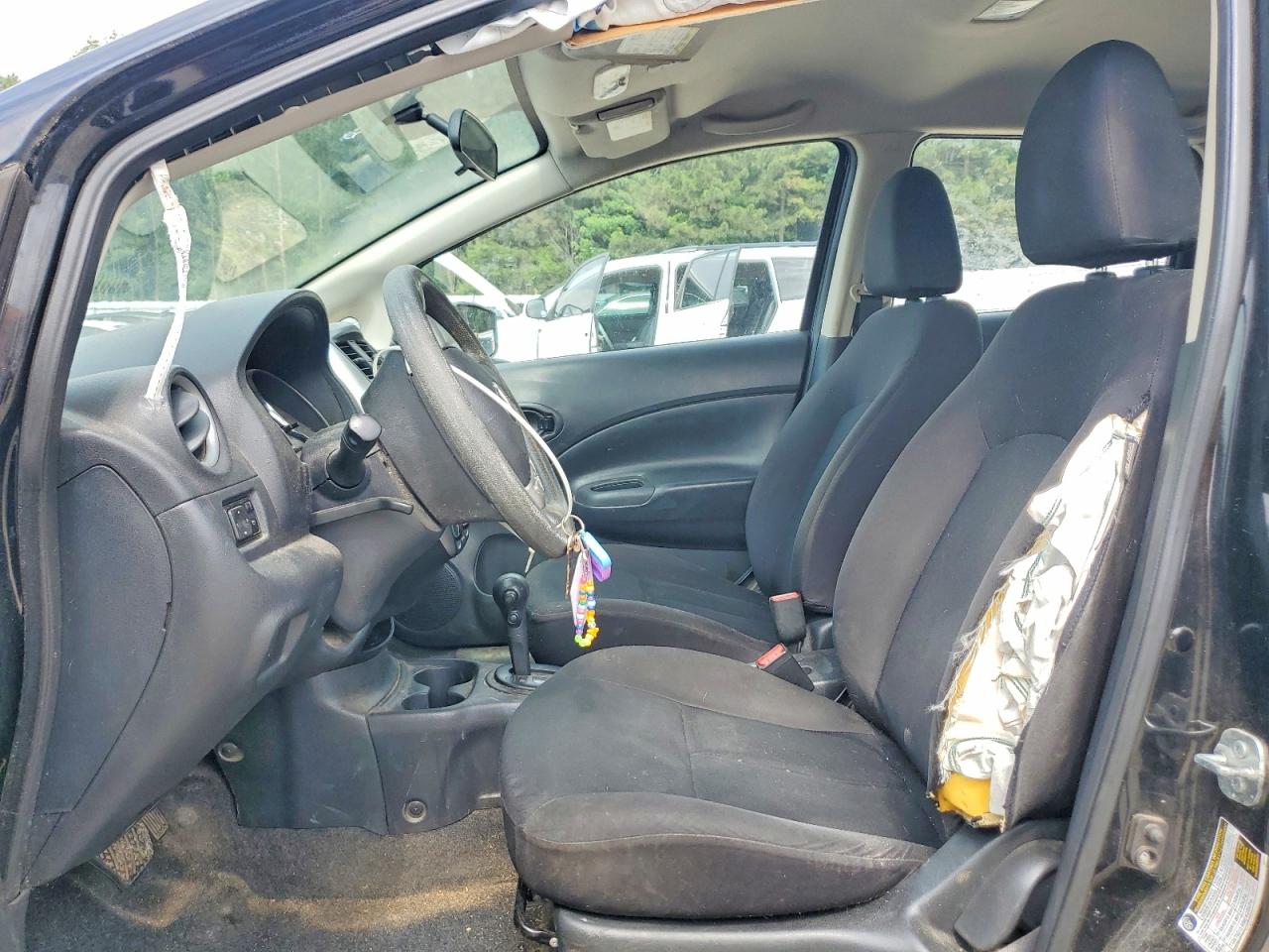 Nissan Versa S Plus