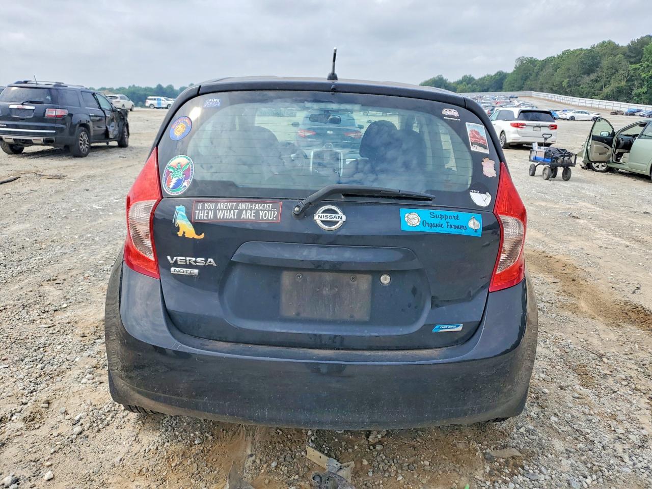 Nissan Versa S Plus