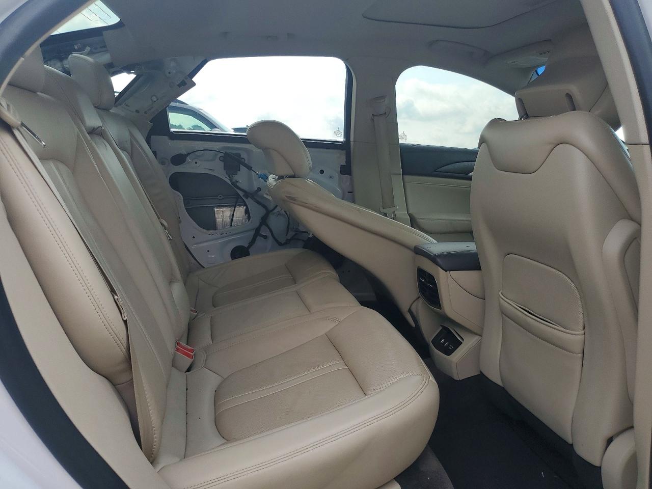 Lincoln MKZ Reserve