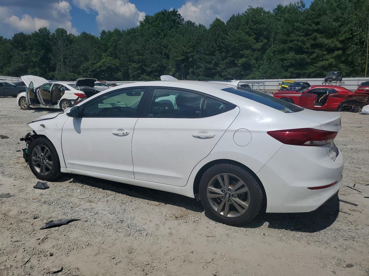 Hyundai ELANTRA Value Edition