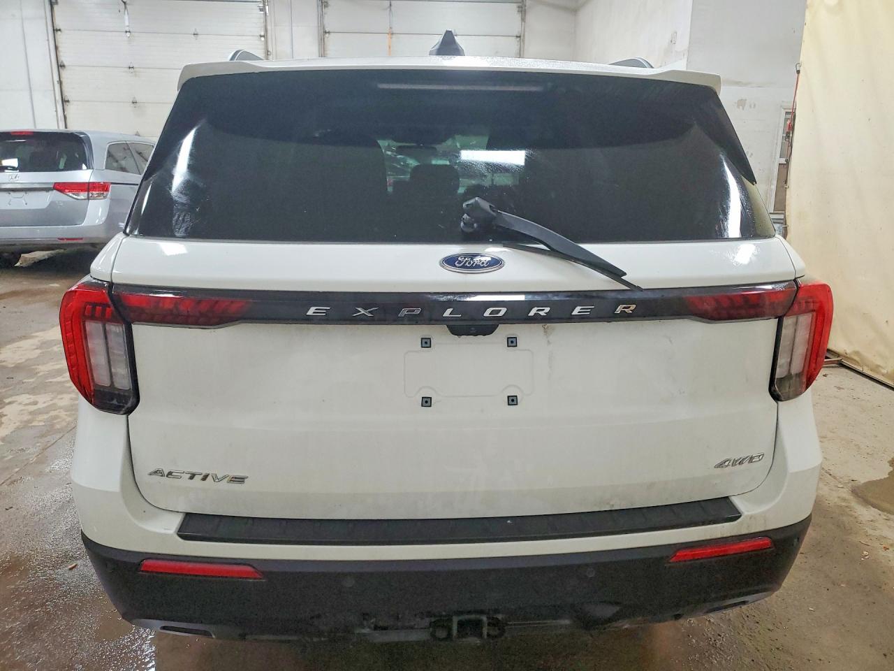 Ford Explorer Active