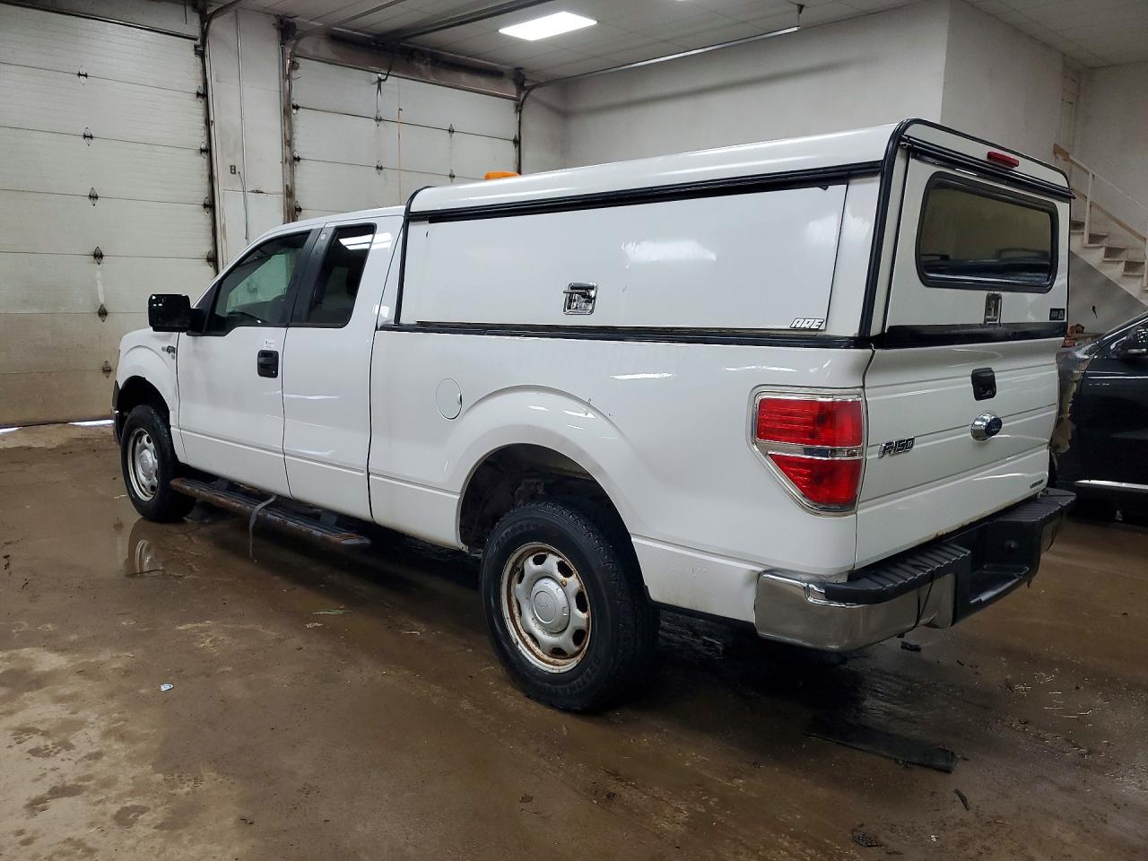 Ford F-150 Super Cab