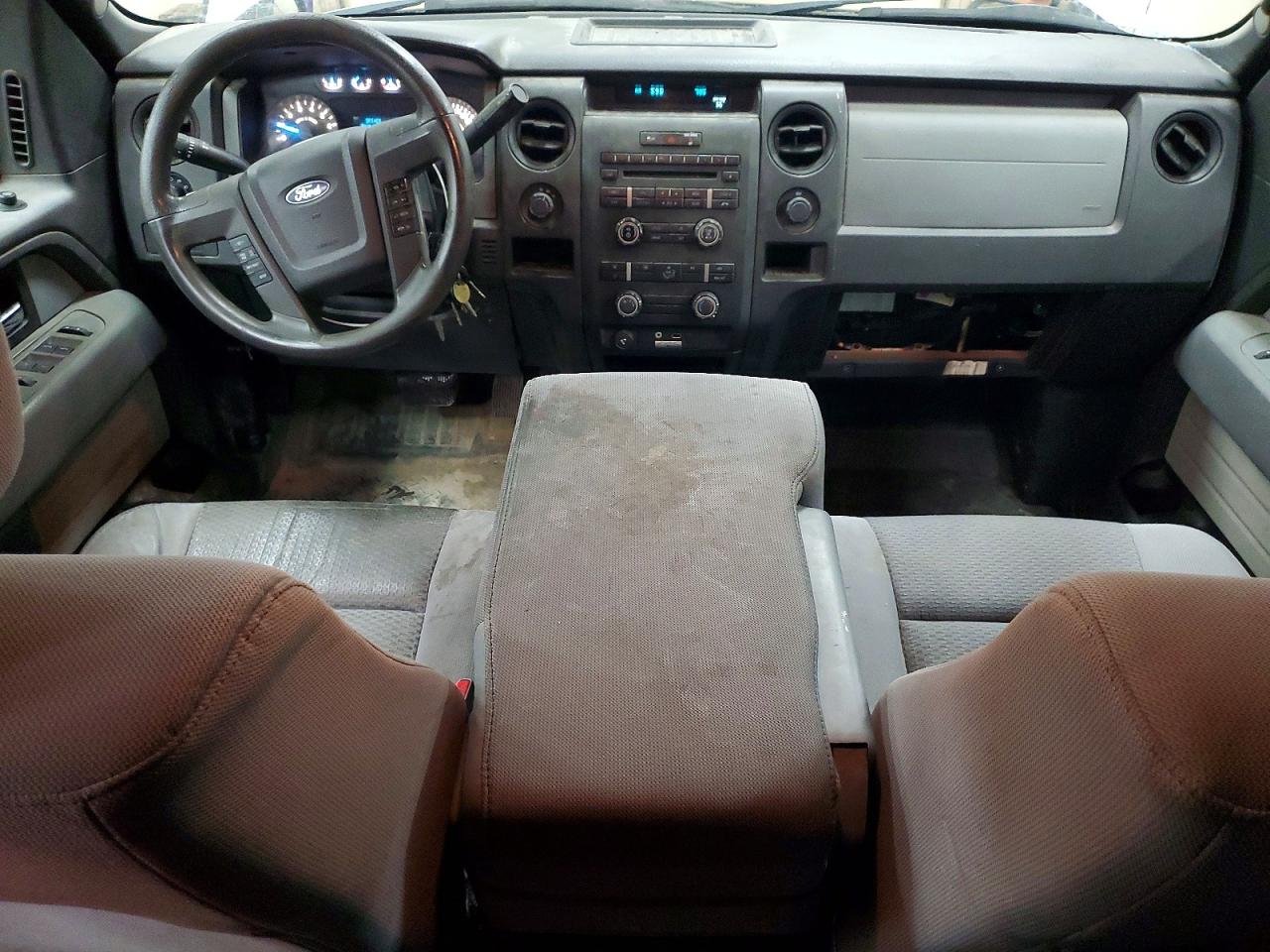 Ford F-150 Super Cab