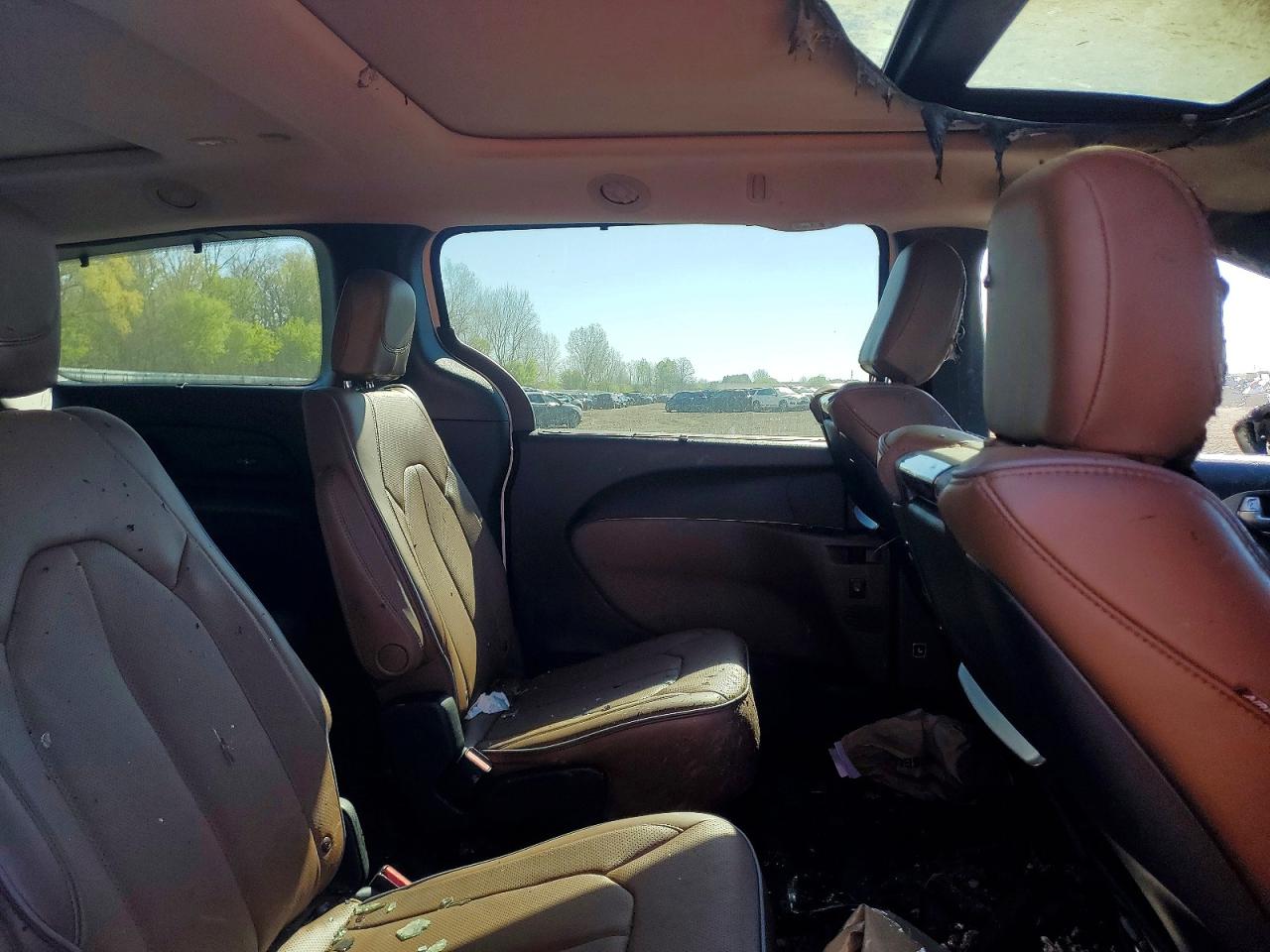 Chrysler Pacifica Limited