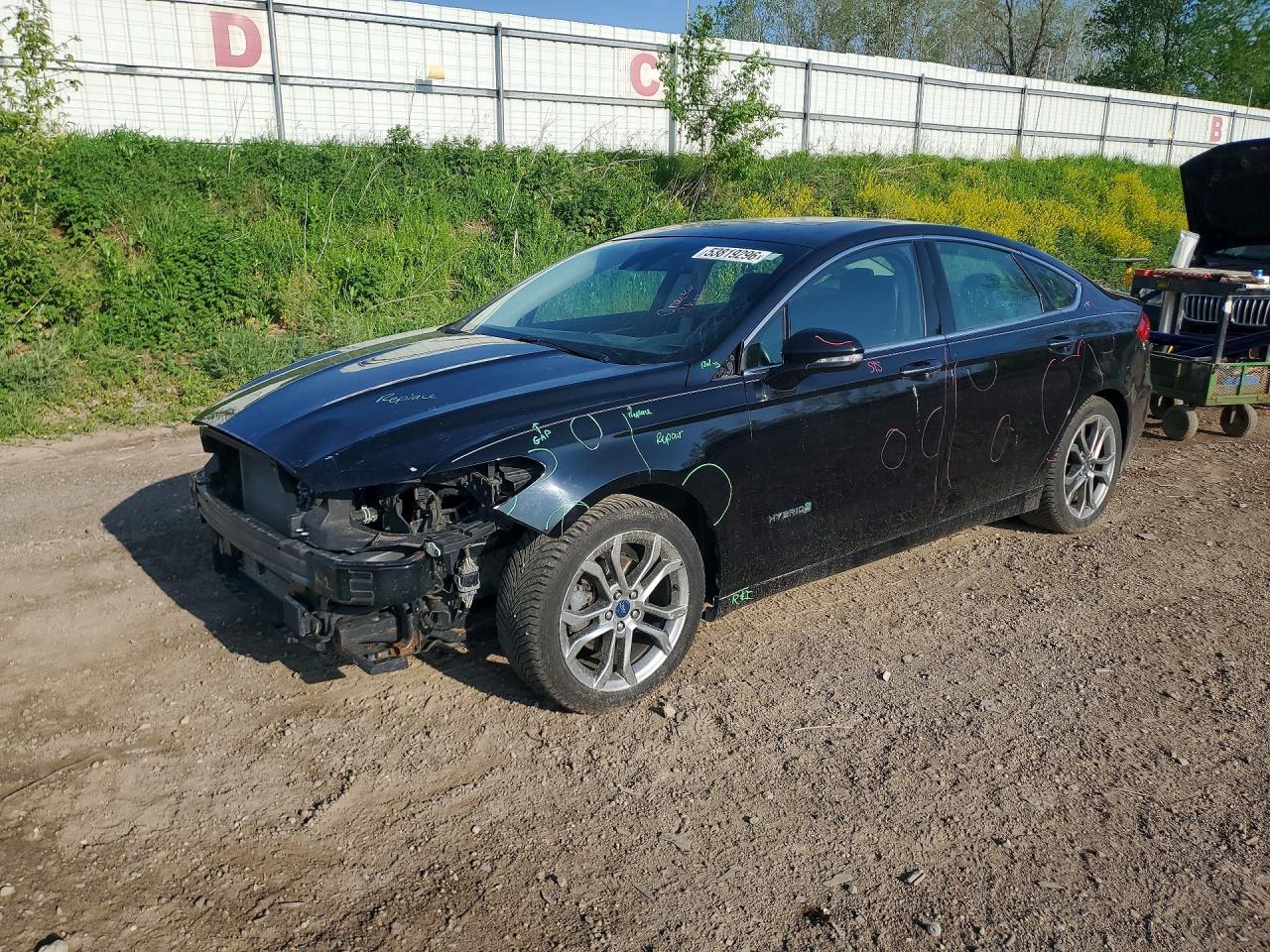 Salvage Ford Fusion Image