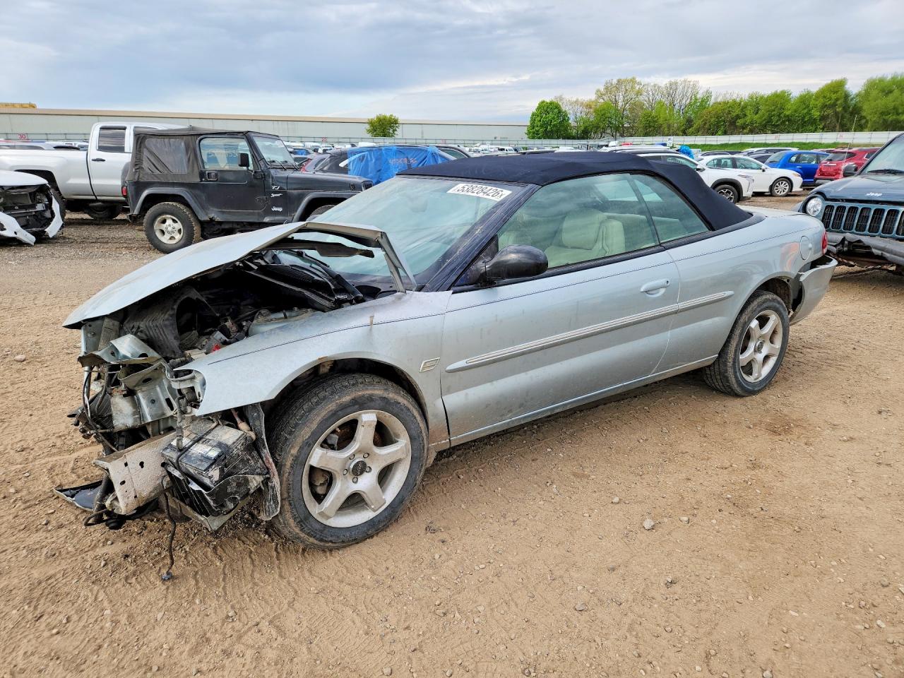 Salvage Chrysler Sebring Image