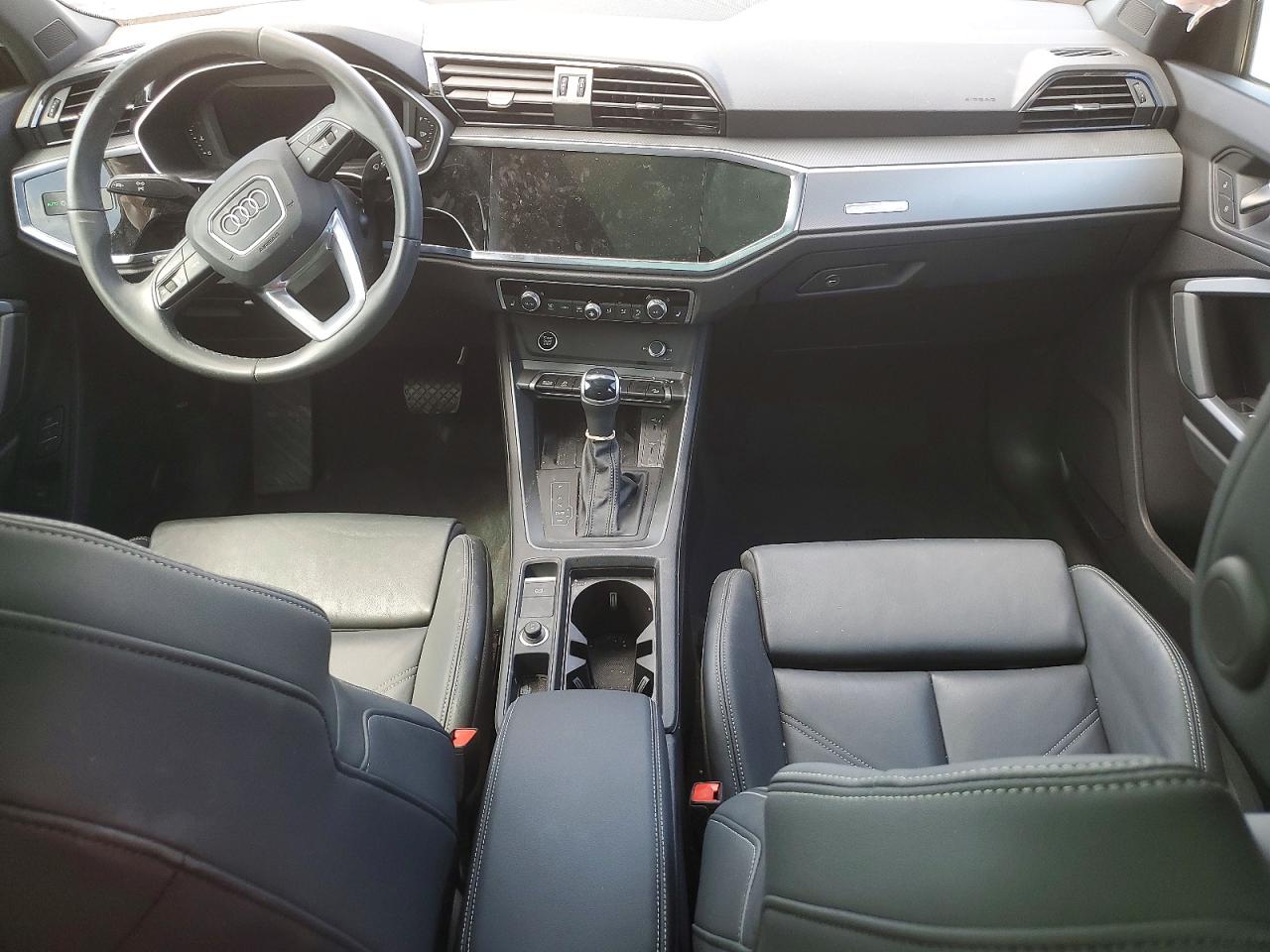 Audi Q3 Premium S Line 45