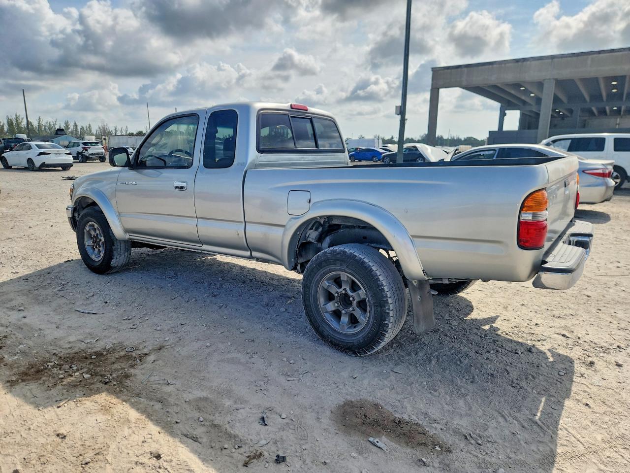 Toyota Tacoma V6