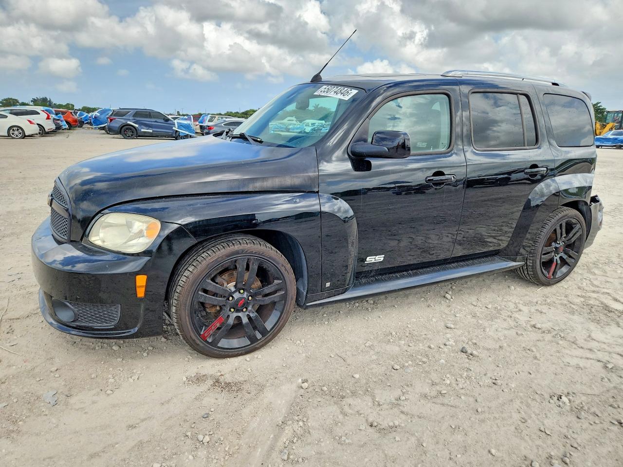 Salvage Chevrolet HHR Image