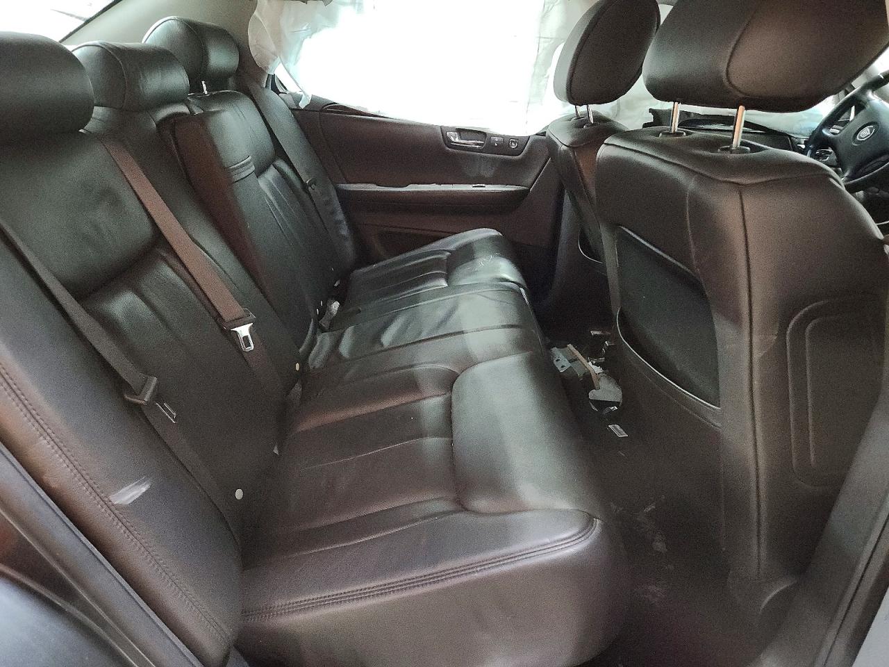 Cadillac DTS Premium Collection