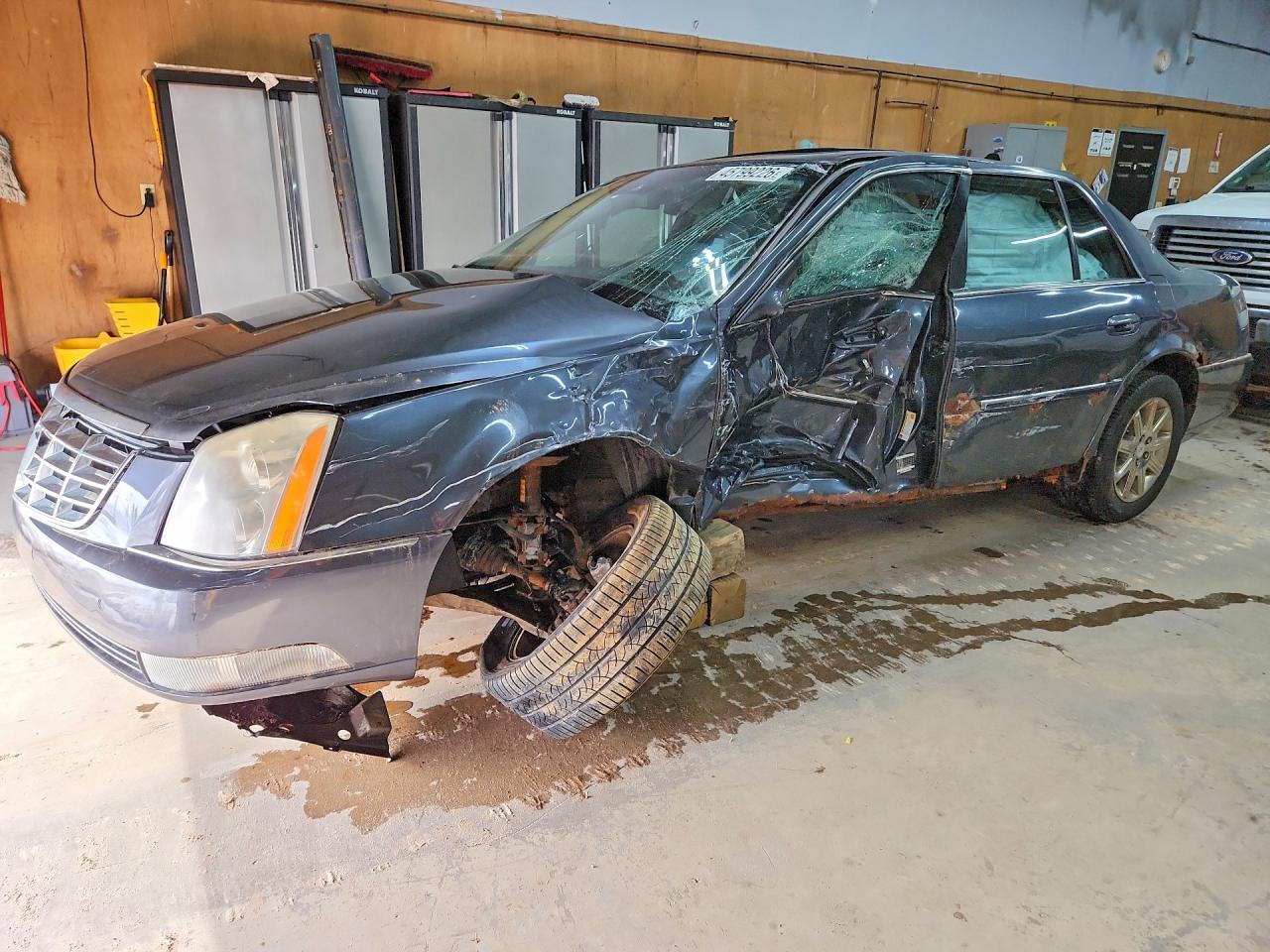 Salvage Cadillac DTS Image