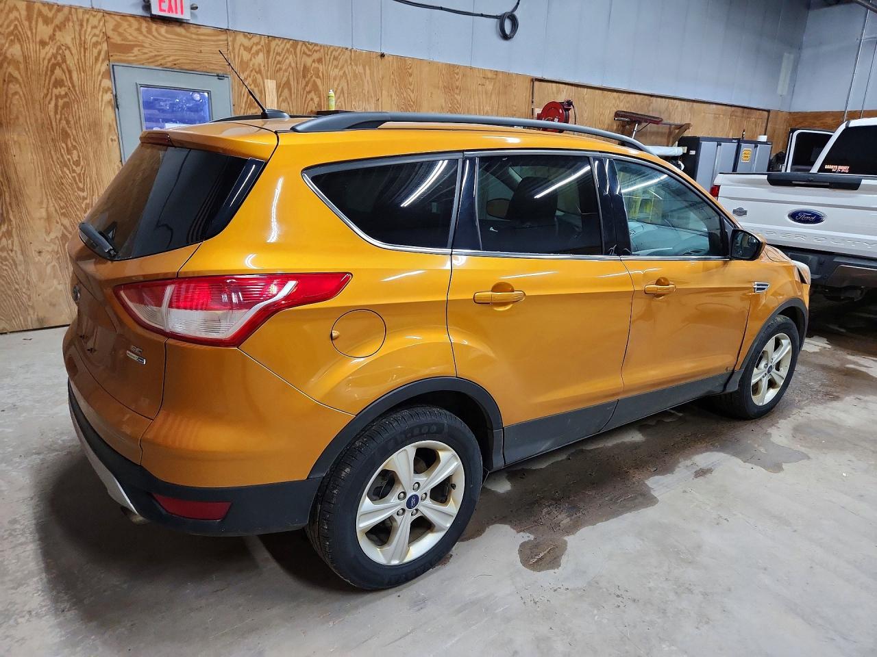 Ford Escape Se