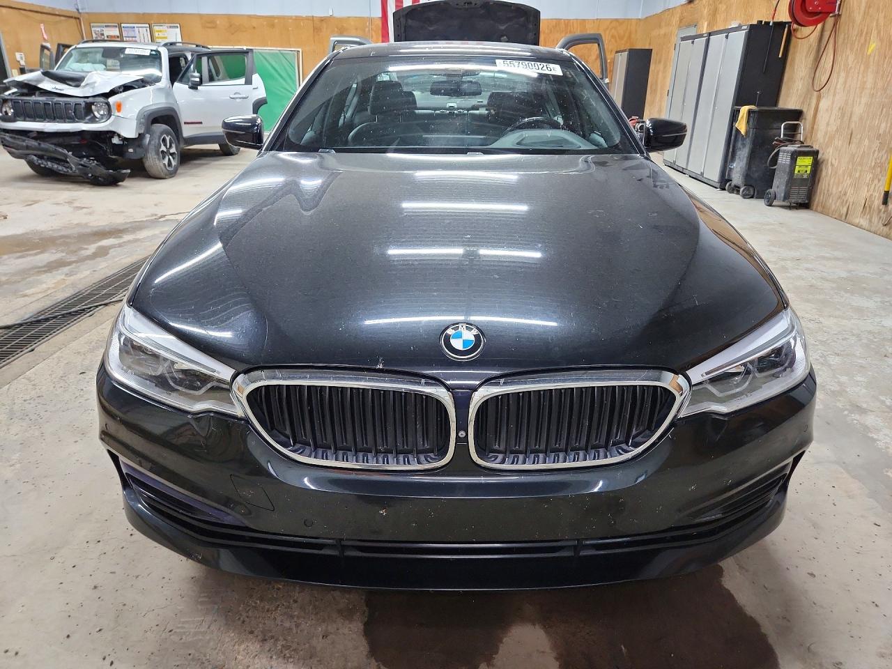 BMW 5 Series Xi
