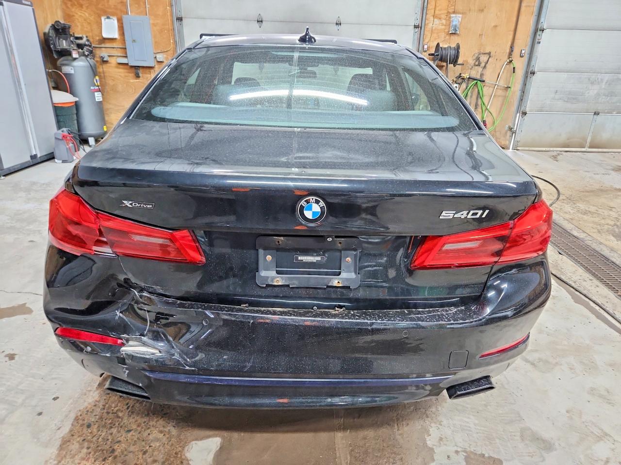 BMW 5 Series Xi