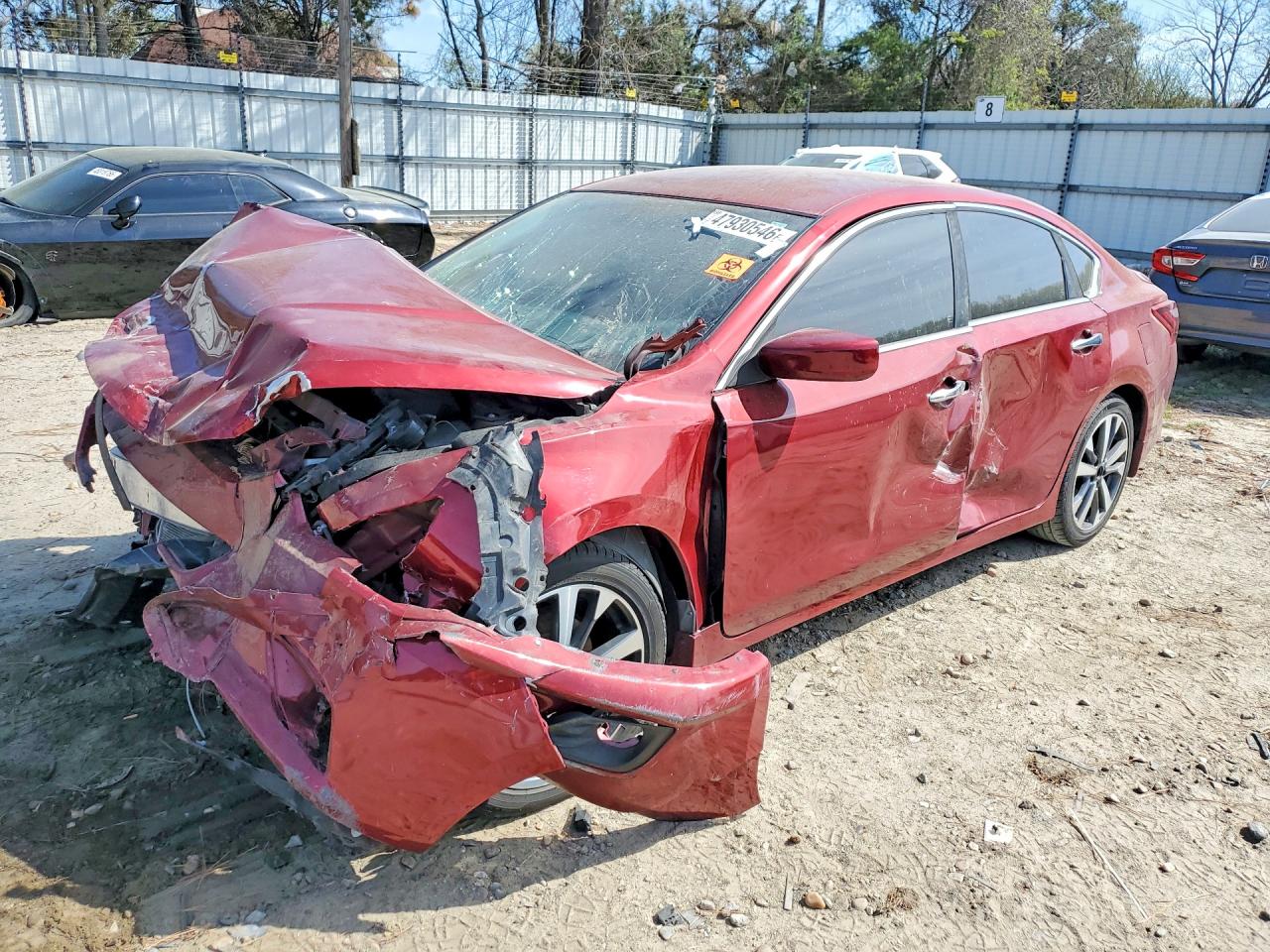 Salvage Nissan Altima Image