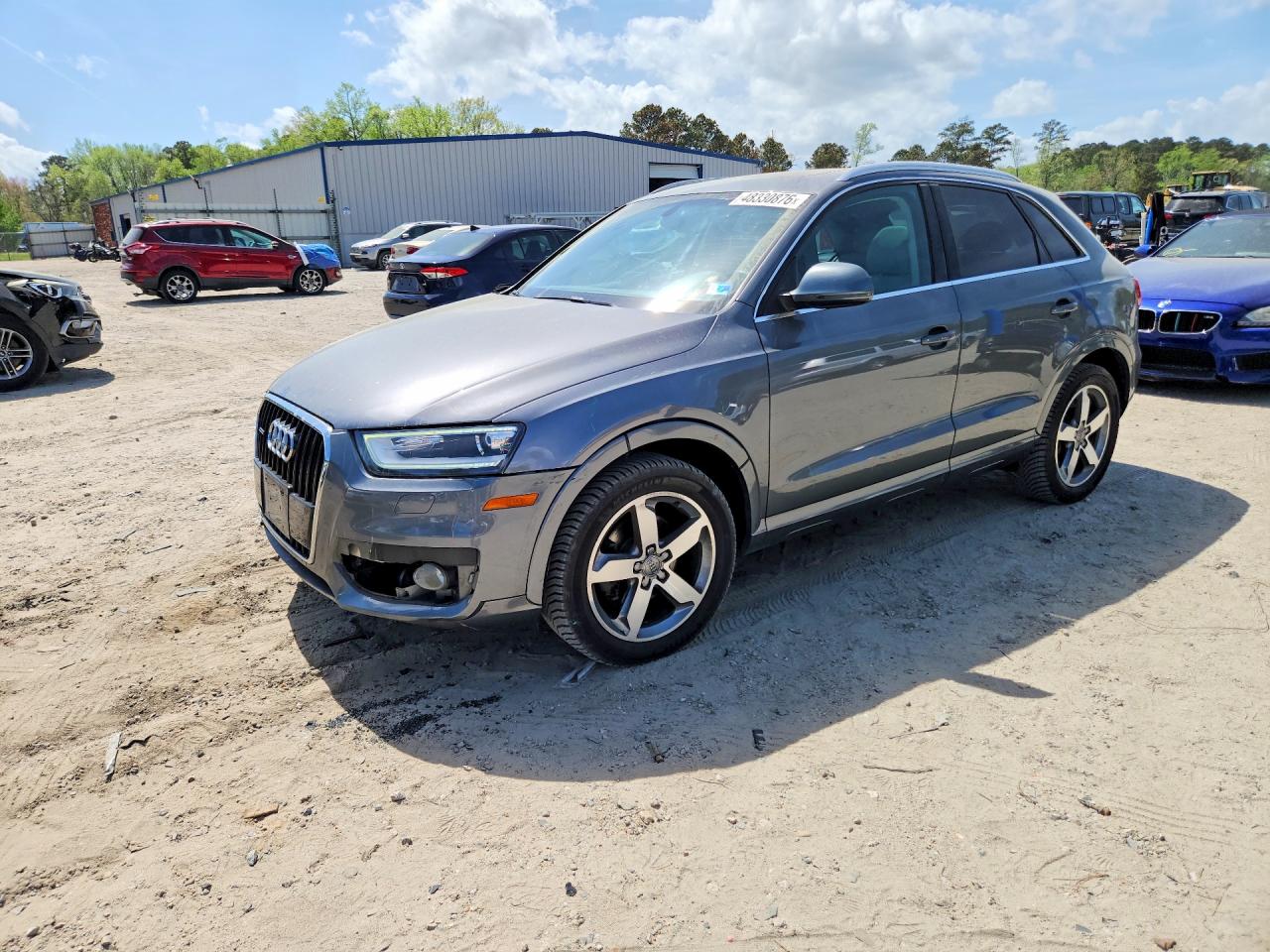Salvage Audi Q3 Image