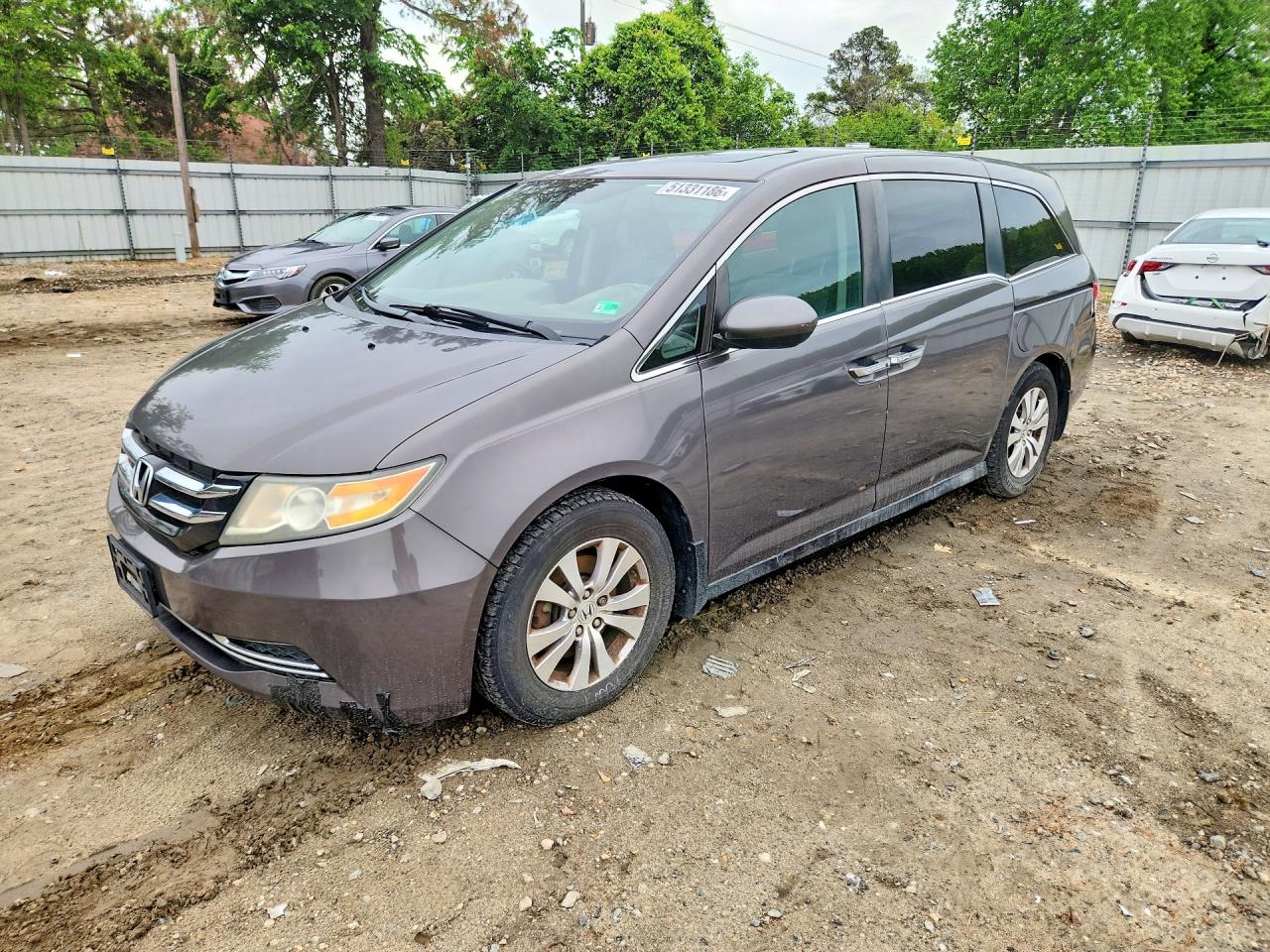 Salvage Honda Odyssey Image