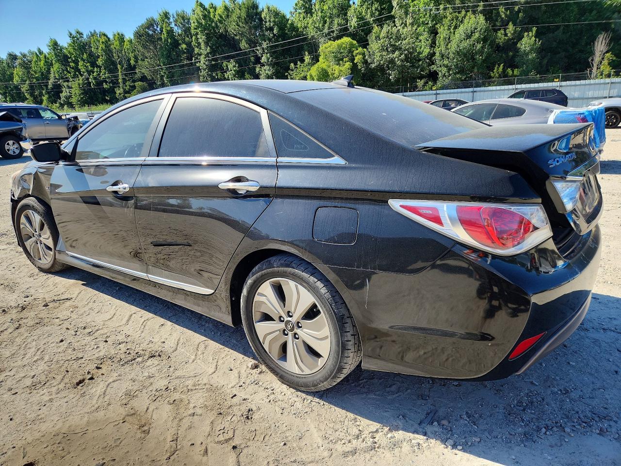 Hyundai SONATA Hybrid