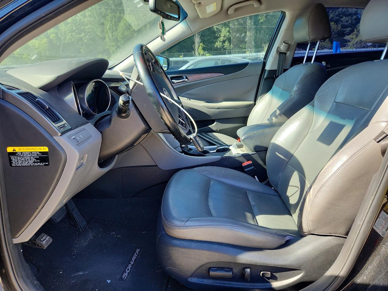 Hyundai SONATA Hybrid