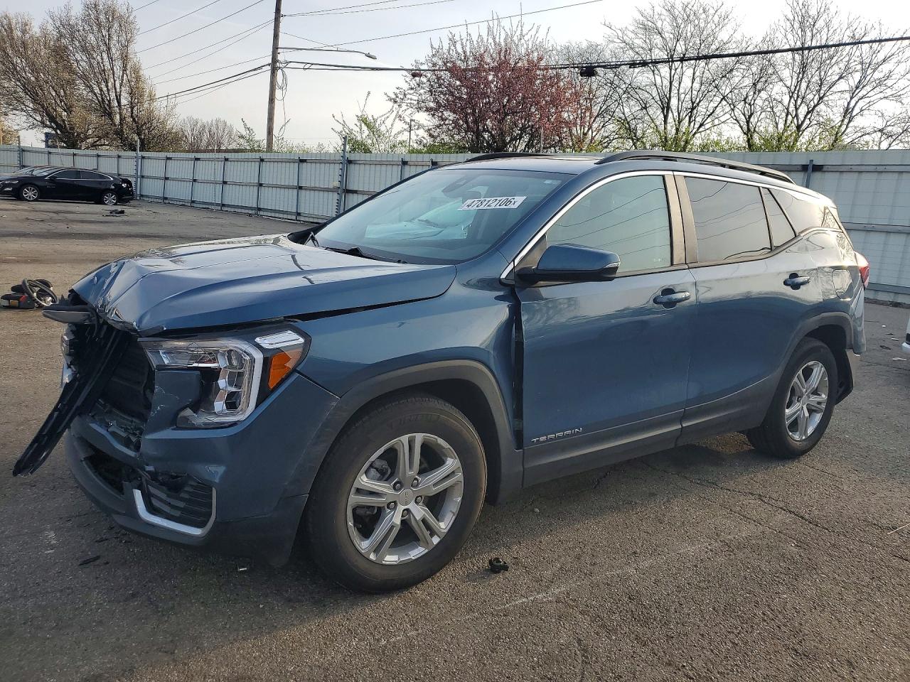 Salvage GMC Terrain Image