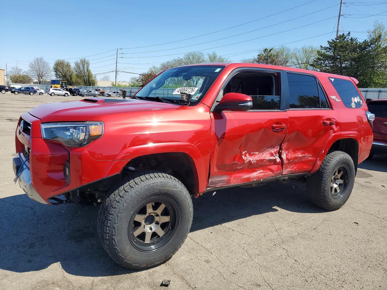 Salvage Toyota 4Runner Image