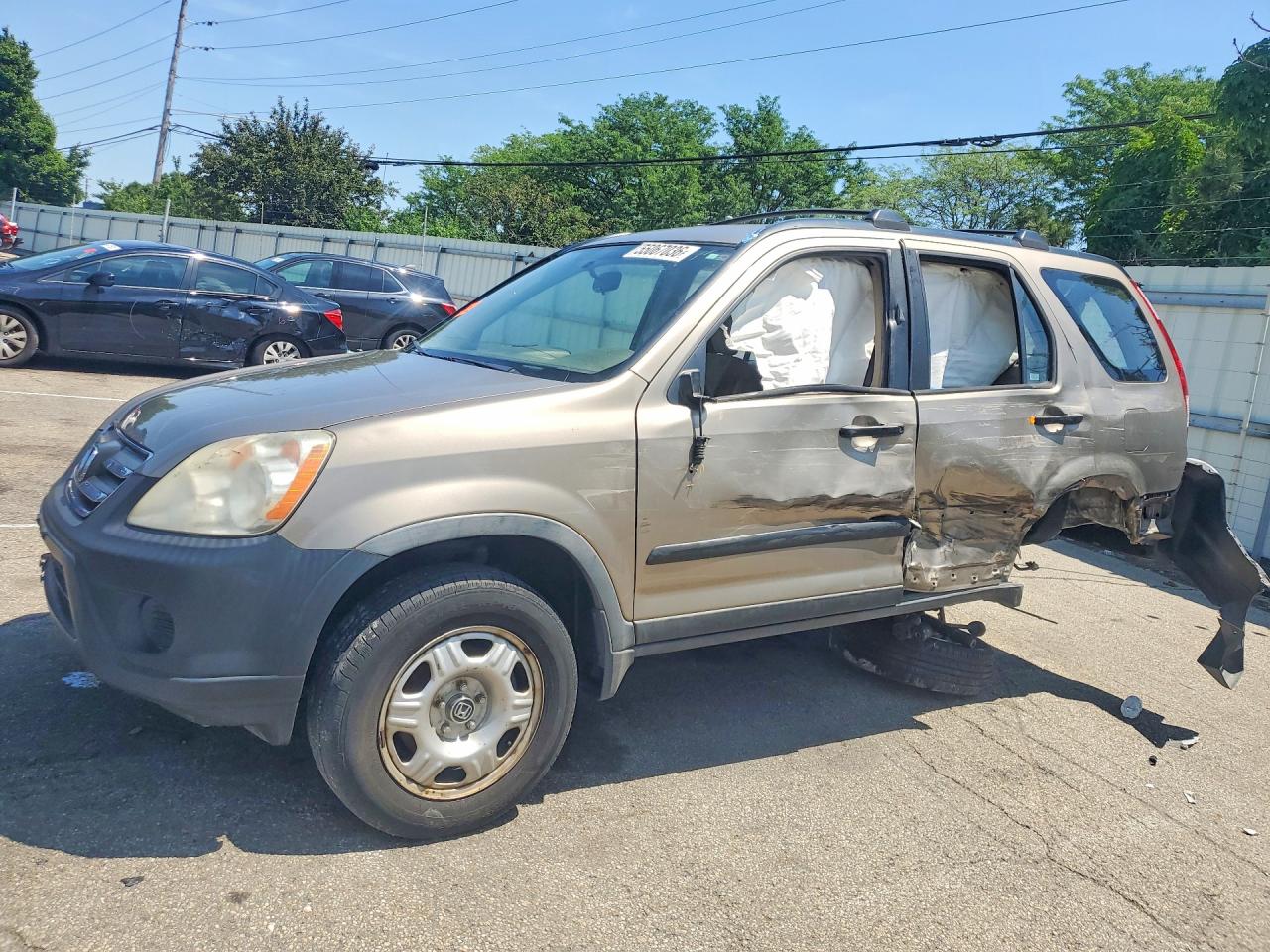 Salvage Honda Crv Image