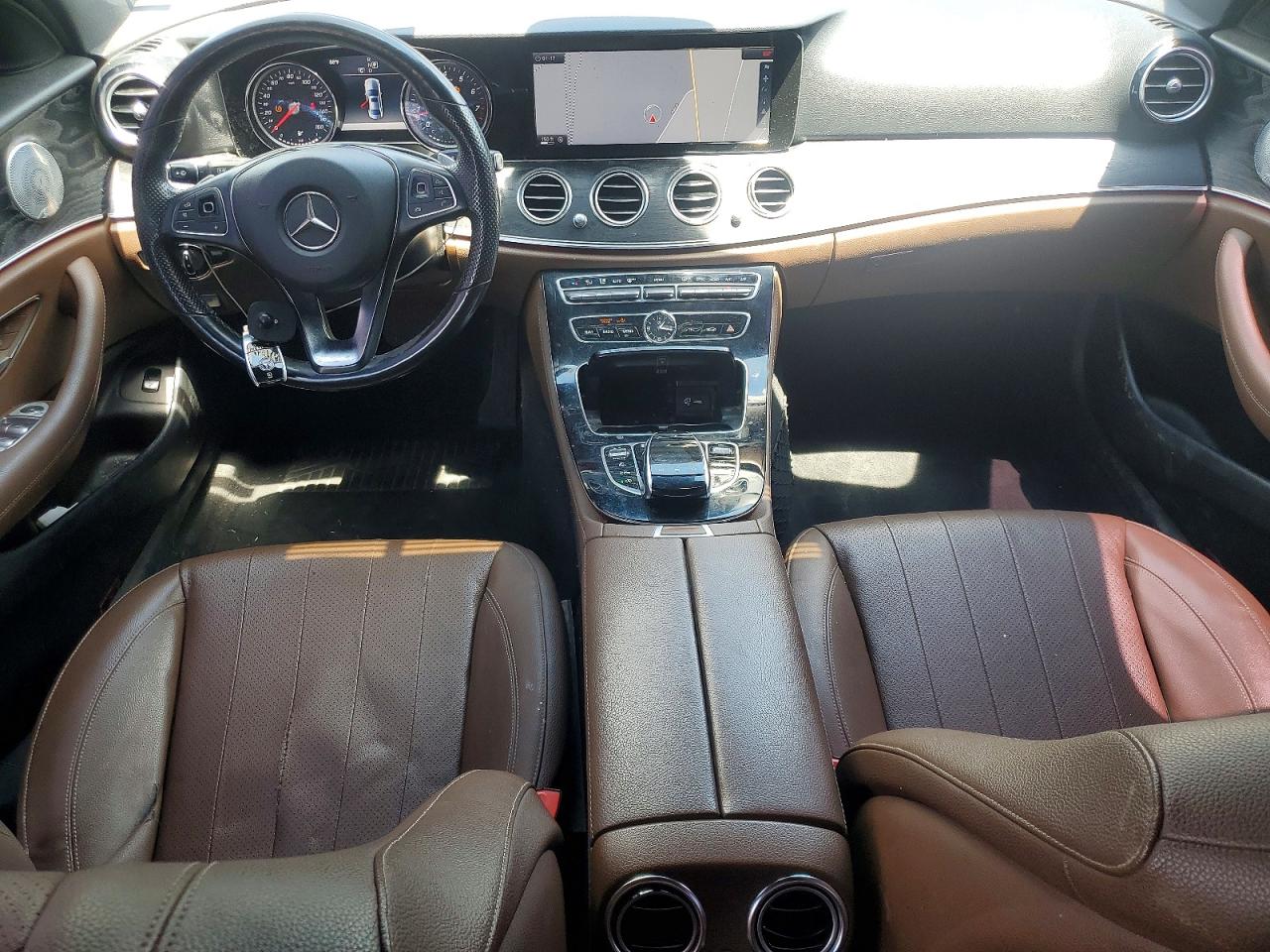 Mercedes-Benz E-Class 300 4matic