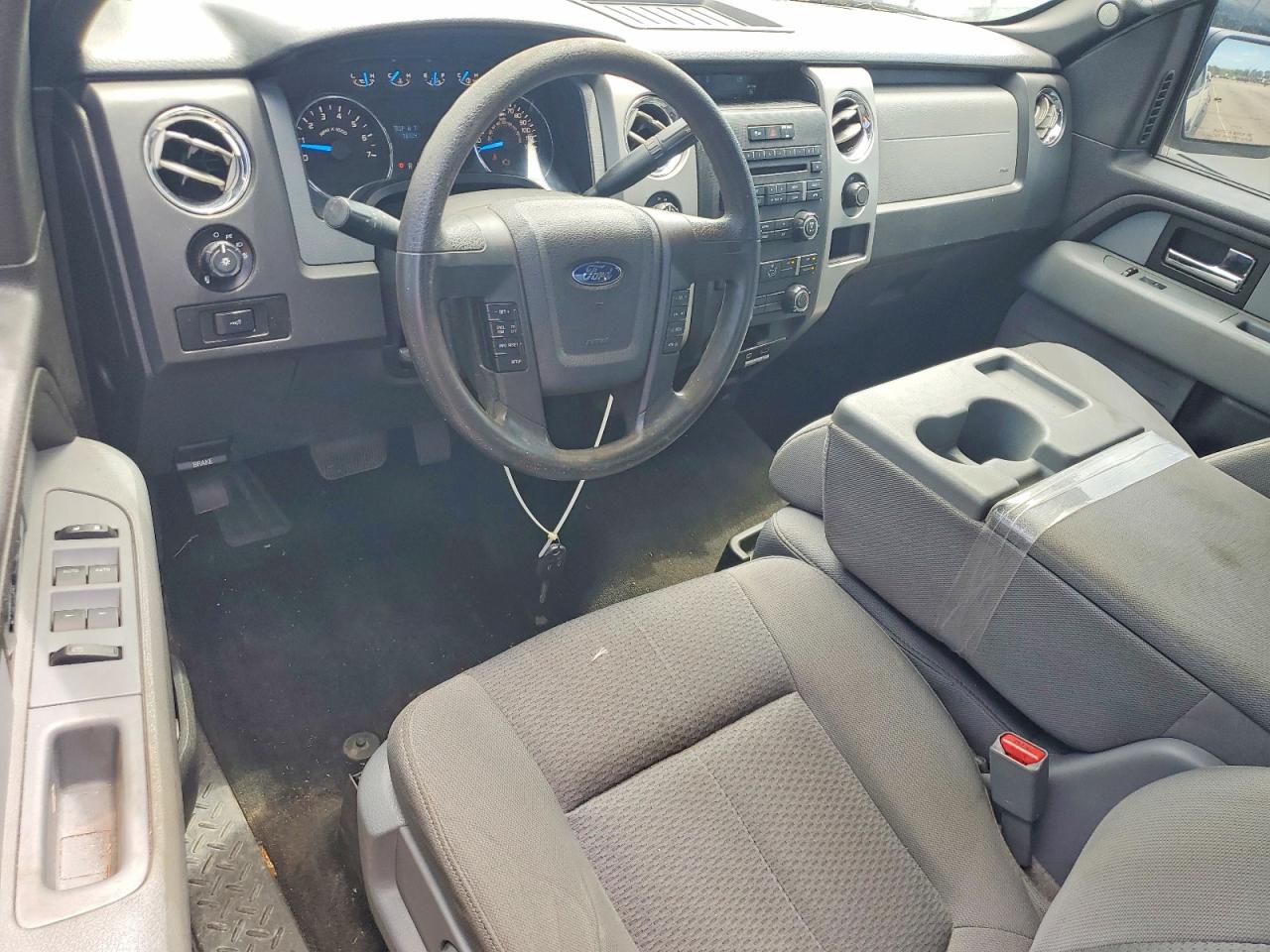 Ford F-150 Super Cab