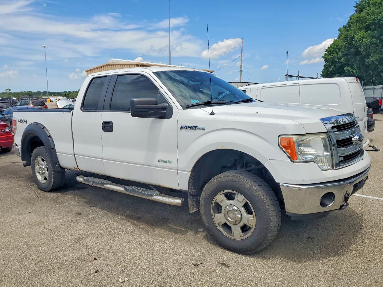 Ford F-150 Super Cab