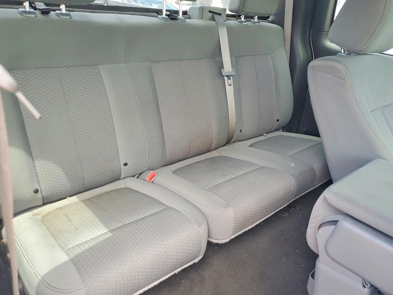 Ford F-150 Super Cab