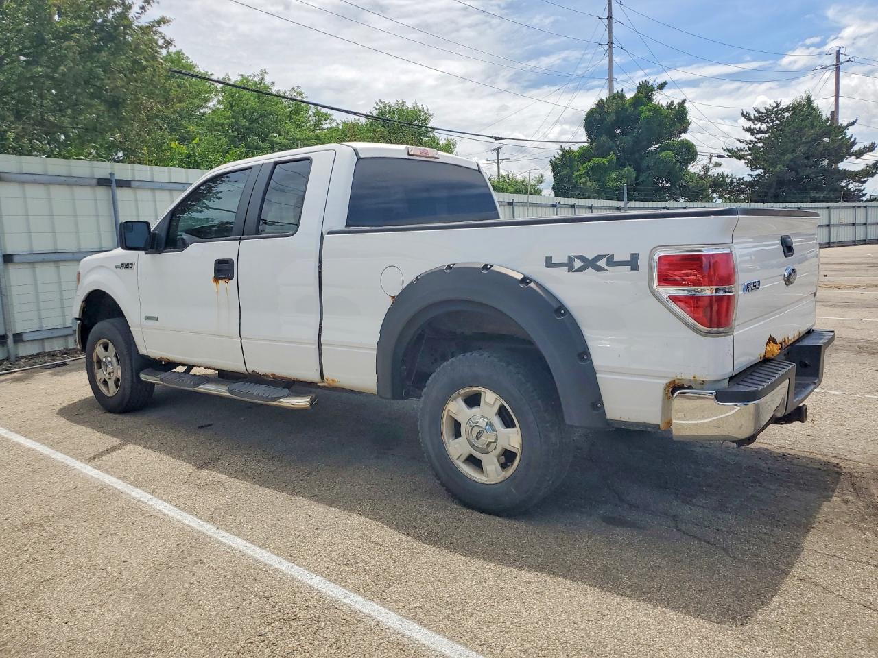 Ford F-150 Super Cab
