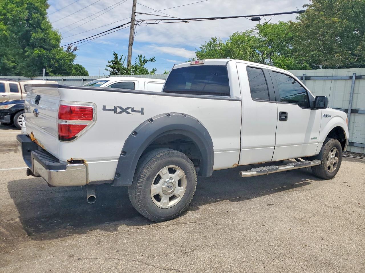 Ford F-150 Super Cab
