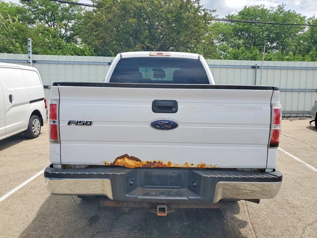 Ford F-150 Super Cab