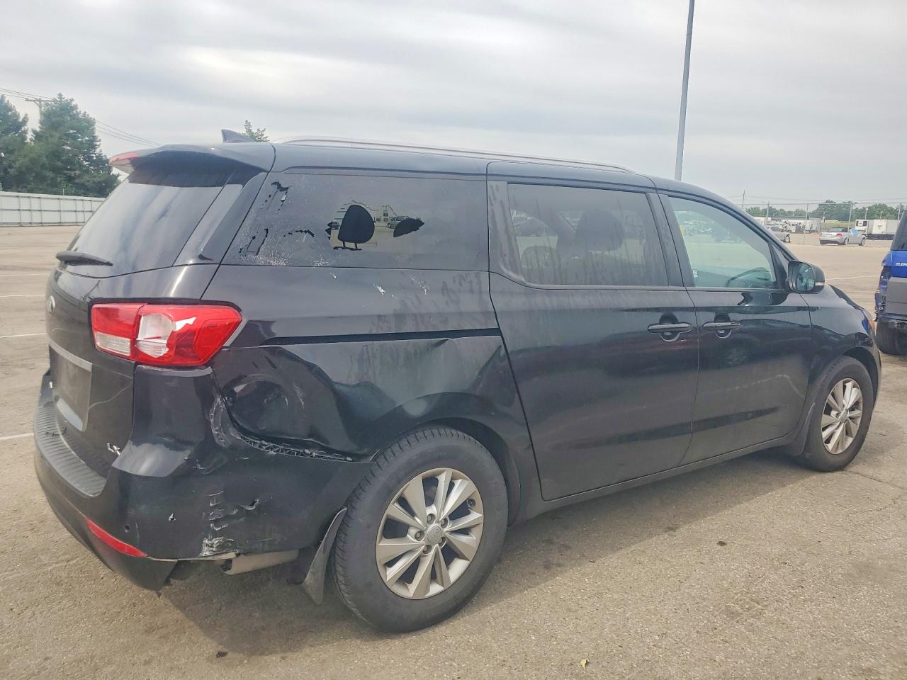 Kia Sedona Lx
