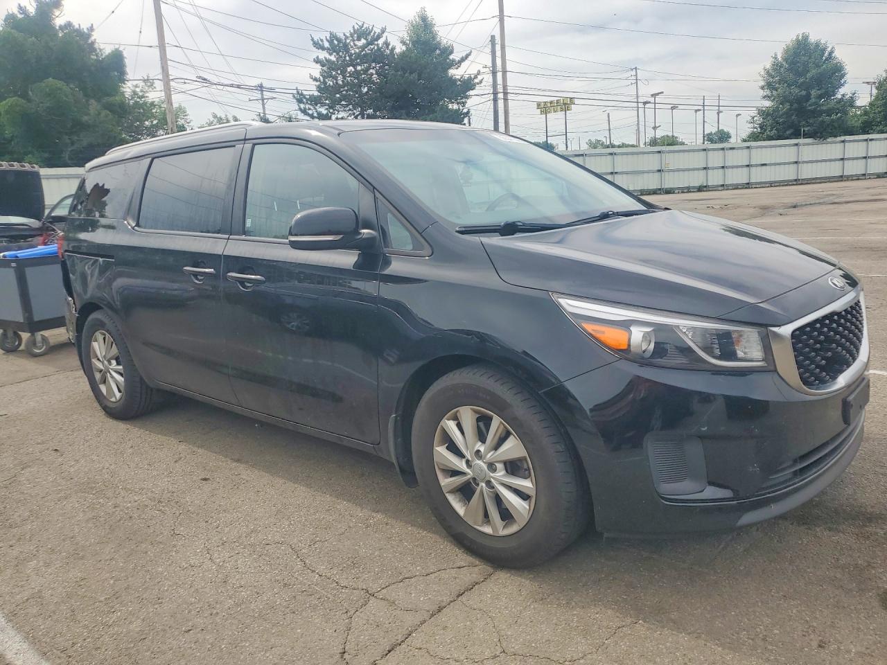 Kia Sedona Lx
