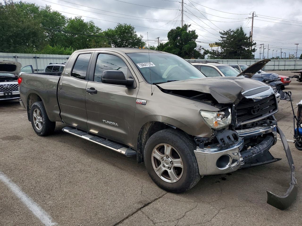 Toyota Tundra Double Cab Sr5