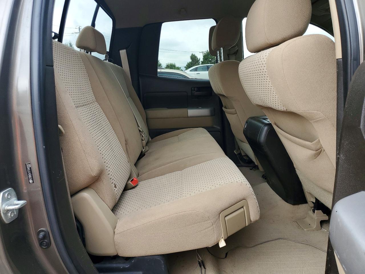 Toyota Tundra Double Cab Sr5