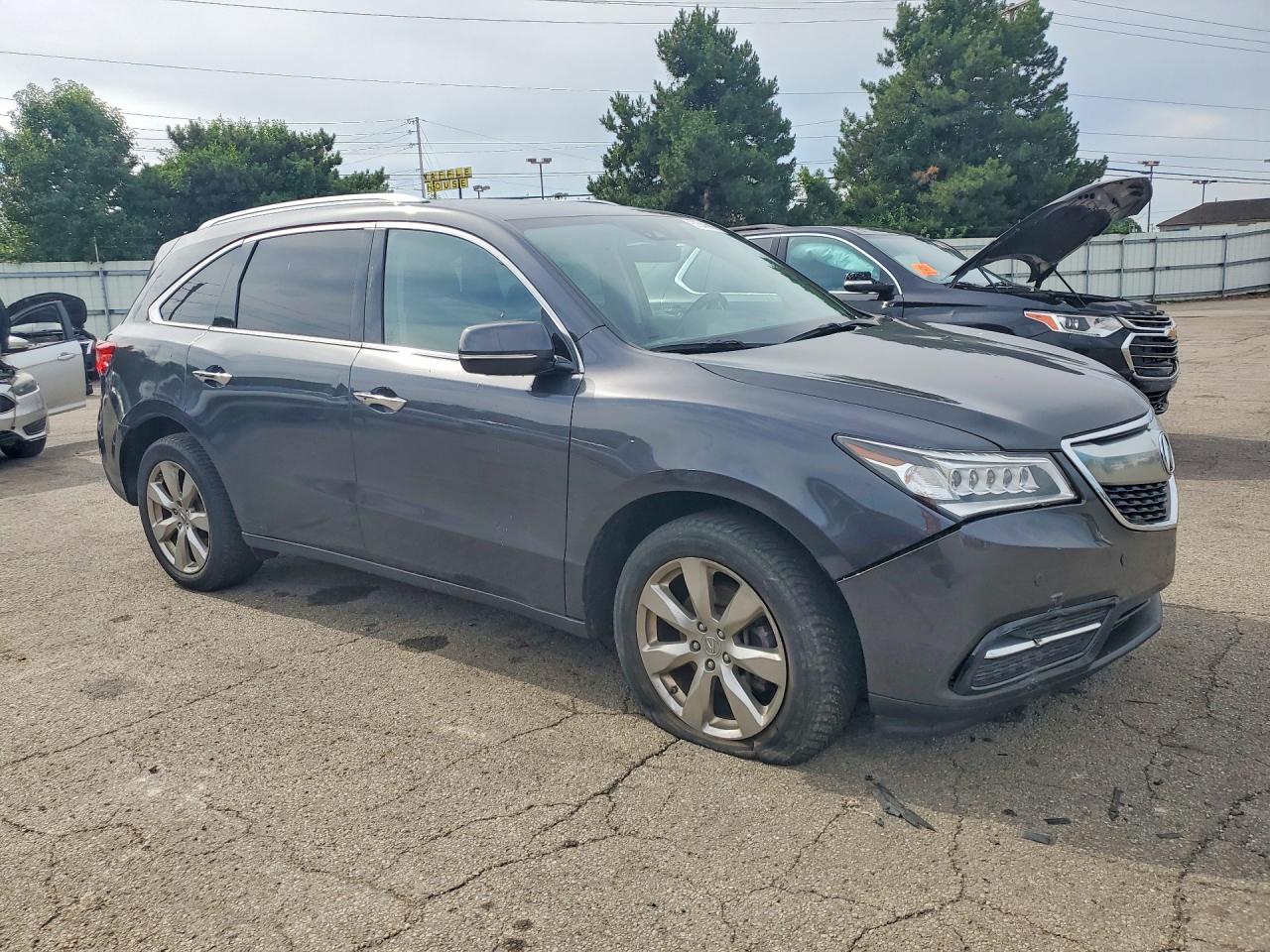Acura MDX Advance